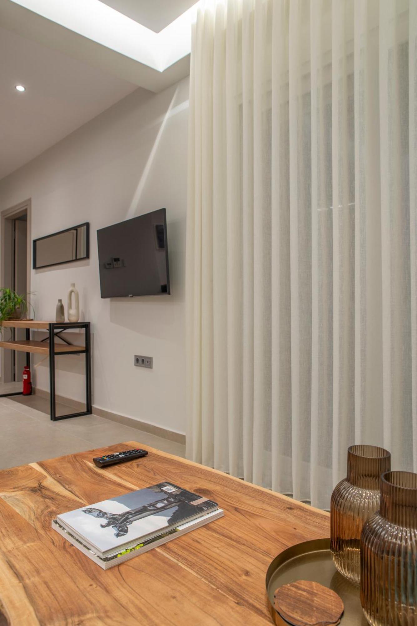 Apartment T75 Center